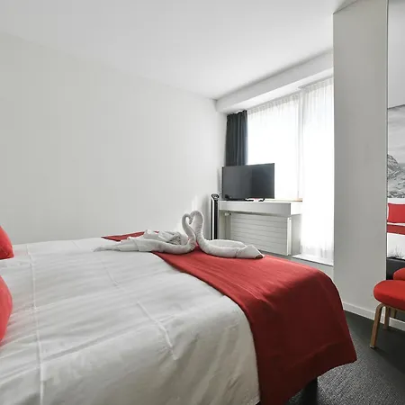 Swiss Hotel 4*