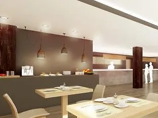 Swiss Szálloda 4*